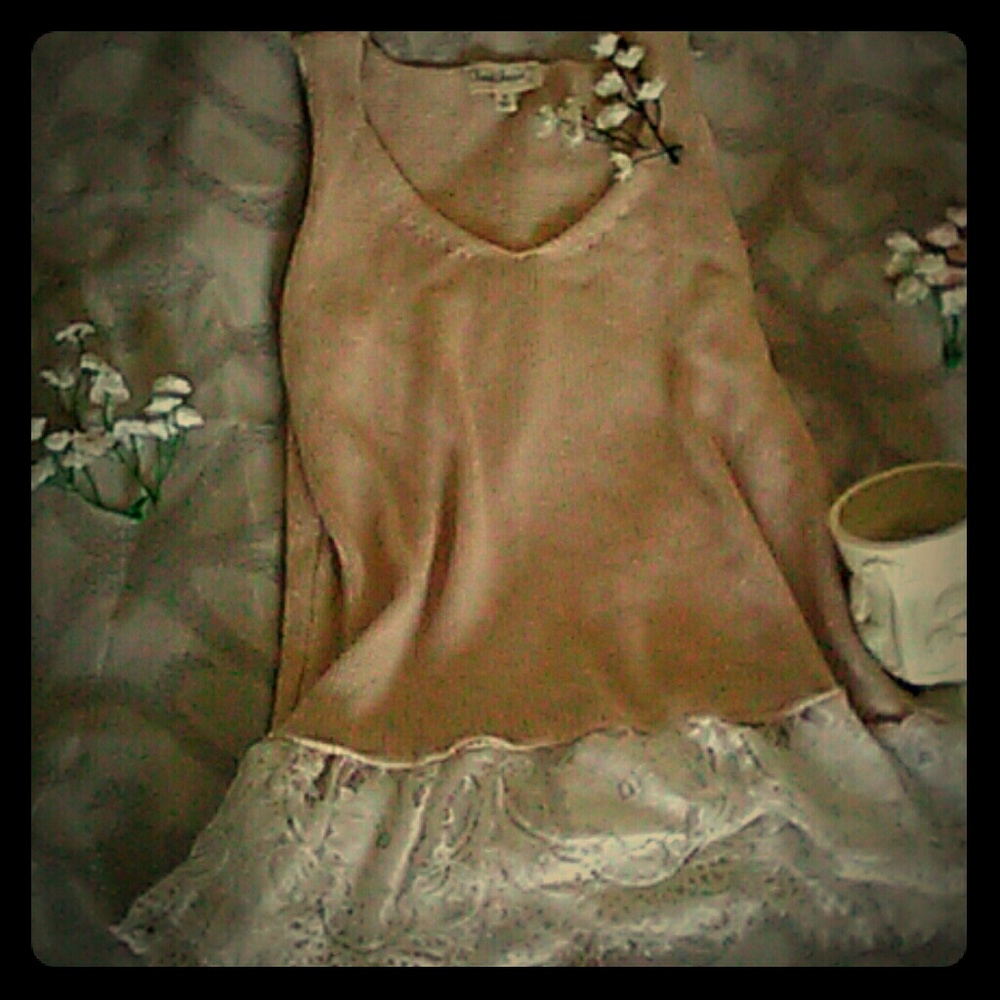 Cloudchaser sleeveless sweater with lace trim